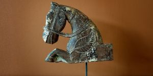 Wooden Horse Head Showpiece