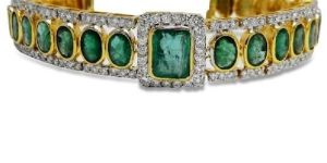 Emerald Gold Bracelet