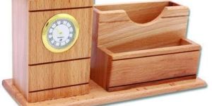 Wooden Pen Stand