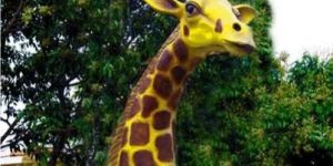 Giraffe Statue