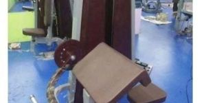 Preacher Curl Machine