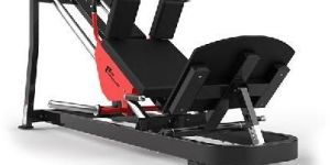 Hack Squat Machine