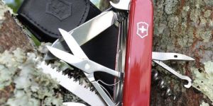 Multifunctional Pocket Knives