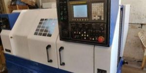 CNC Lathe Machine