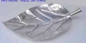 Hammered Dish Leaf