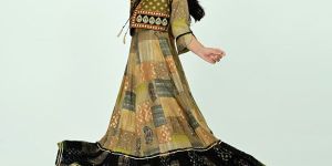 Chikoo Foil Print Jacket Gown
