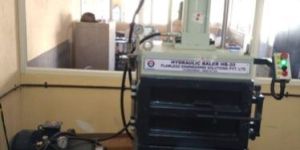 Hydraulic Baler Press