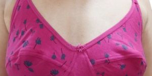 Ladies Non Padded Bra