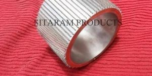 Fibrillating Pinned Roller