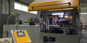 Compression Moulding Machine