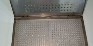 STERILIZATION TRAY WITH SILICON DOUBLE MATT