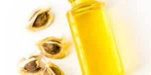 MORINGA OLEFIERA FLAKES