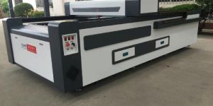 Laser Cutting Machine