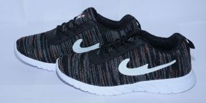 Swift 01 Black Sports Shoes