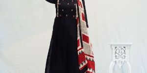GAABA MYSTERIOUS BLACK KURTA DUPATTA SET