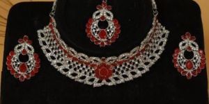 CLASSIC RED RAGE CHOKER SET