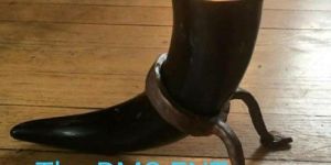 Horn Candle Stand