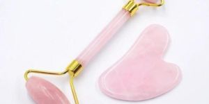 Rose Quartz Facial Roller