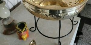 Pure Brass Hammered Urli