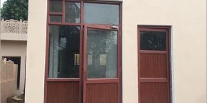 Aluminium Frameless Door