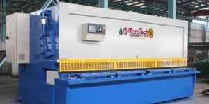 SS Sheet Cutting Machine