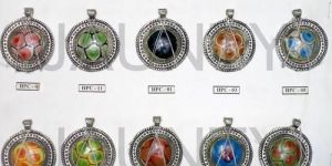 Silver Round Ceramic Pendant