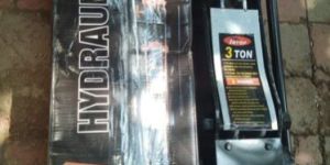 Hydraulic Trolley Jack