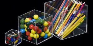 Square Display Cubes