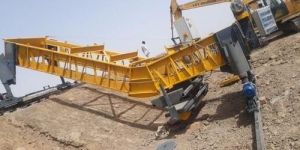 Fully Automatic Concrete Canal Paver