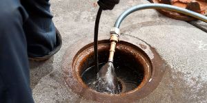 Industrial Chamber and Sludge Cleaning Services