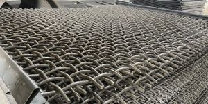 Vibrating Screens