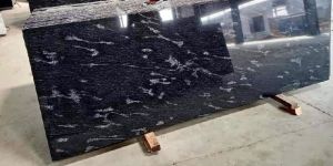 FISH BLACK GRANITE