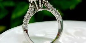 Solitaire Diamond Rings