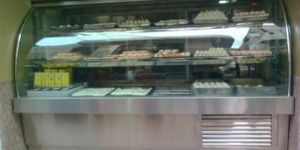 Sweet Display Counter