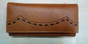 Ladies Button Lock Wallet