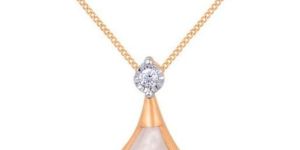 Astonishing Diamond Pendant