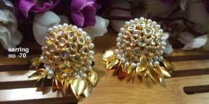 Meenakari Work Round Kundan Studs