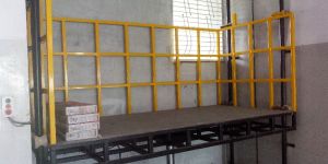 Hydraulic Goods Lift