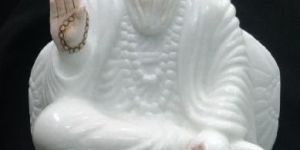 Marble Gurunanak Dev Statue