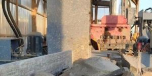 Stone Splitting Machine