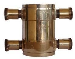 Double Instantaneous Female Coupling