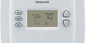 Electronic Thermostat