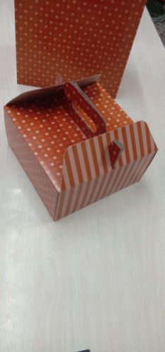 Cake Basket Box