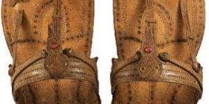 Handmade Tanned Leather Kolhapuri Chappal