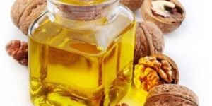 Walnuts Oil