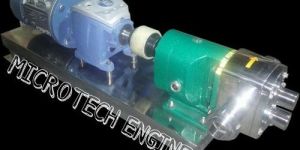 Lobe Pump for Transferring Cream