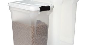 Pet Storage Container