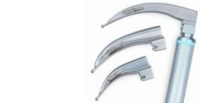 MACINTOSH LARYNGOSCOPE BLADE