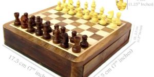 7x7 Inches Wooden Magnetic Drawer Chess with Chess Set