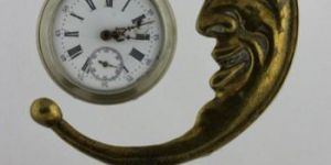 Brass Moon Stand Clock